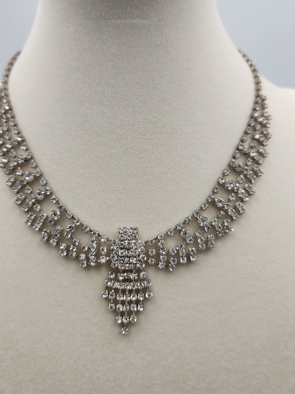 Vintage Silver Tone Rhinestones Statement Necklace - Elegant Drop Pendant
